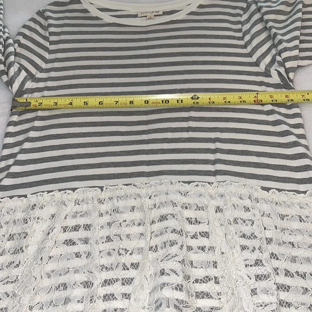 NWT Maison Jules Women’s Knit Shirt w/Bottom Lace & 3/4 Sleeve Size Large - Picture 6 of 10